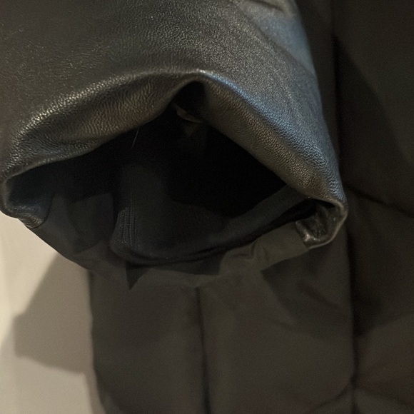 Women’s OOKPIK Parka - Picture 6 of 16